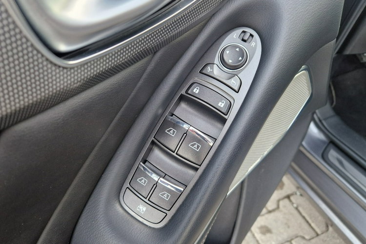 Infiniti Q50 2.2 170 Km Max Wyposażenie Stan BDB Gwarancja LIFT Q50s zdjęcie 18