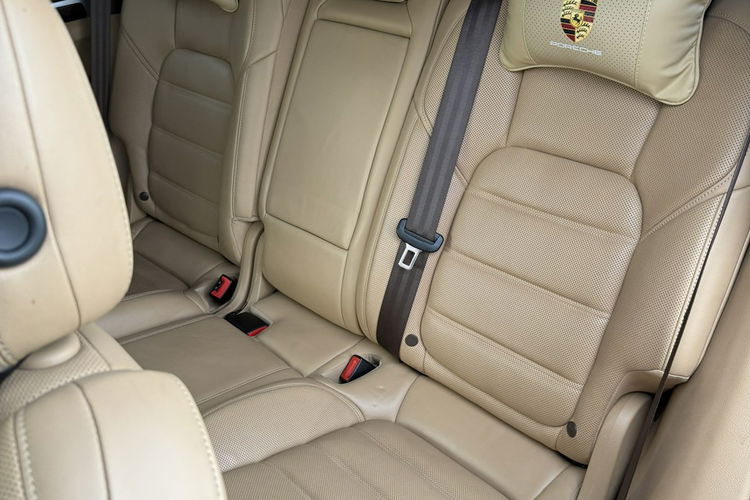 Porsche Cayenne GTS 3.6 GTS 440 Km 39 Tyś przebieg Stan BDB Gwarancja zdjęcie 11