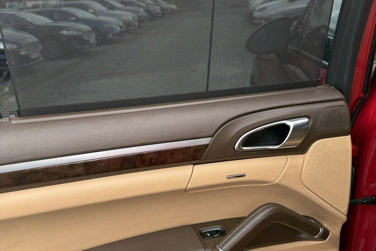 Porsche Cayenne GTS 3.6 GTS 440 Km 39 Tyś przebieg Stan BDB Gwarancja zdjęcie 16