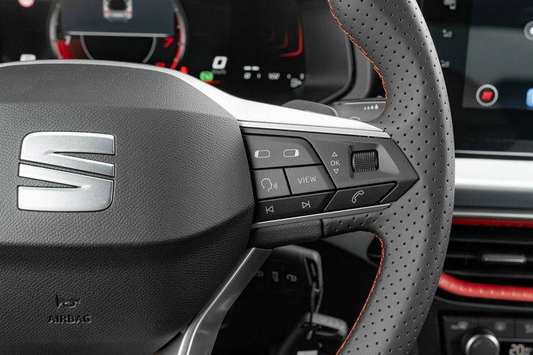 Seat Arona FR 1.0 TSI 115KM DSG Podgrz.f K.cofania LED Salon PL VAT 23% zdjęcie 20