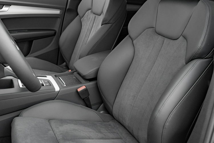 Audi Q5 Sportback S line 40 TFSI quattro Podgrz.f K.cofania Pneumatyka Salon PL VAT 23% zdjęcie 15