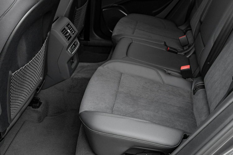 Audi Q5 Sportback S line 40 TFSI quattro Podgrz.f K.cofania Pneumatyka Salon PL VAT 23% zdjęcie 29