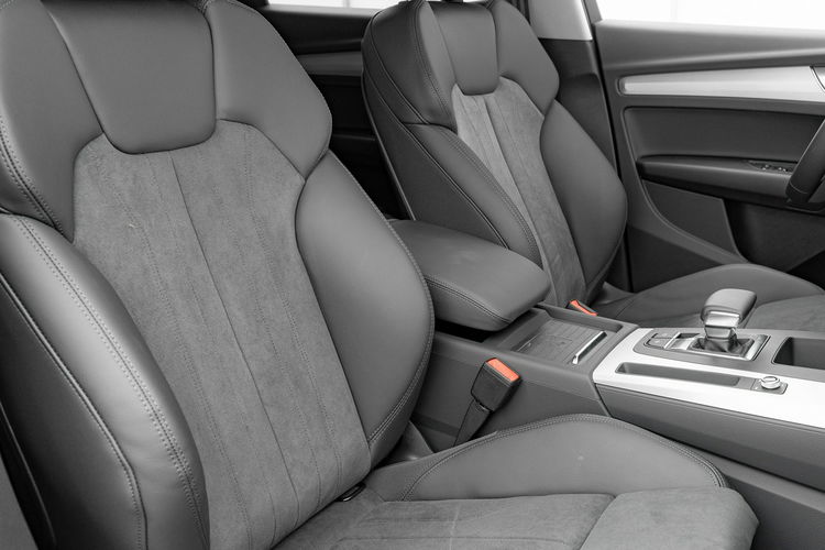 Audi Q5 Sportback S line 40 TFSI quattro Podgrz.f K.cofania Pneumatyka Salon PL VAT 23% zdjęcie 37