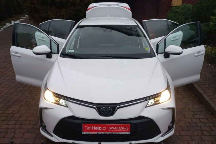 Toyota Corolla Comfort e-CVT 1.8 Hybryda Pełna historia serwisowa ASO FV23% zdjęcie 32