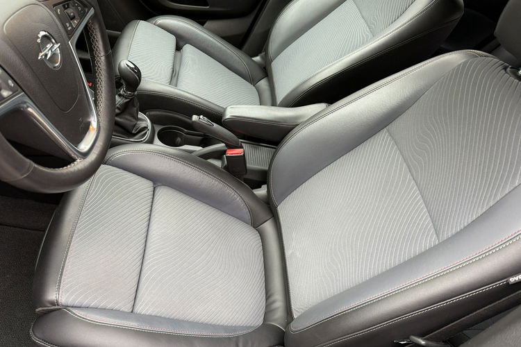 Opel Mokka Napęd 4x4 - Pełen serwis ASO - niski i oryginalny przebieg zdjęcie 7