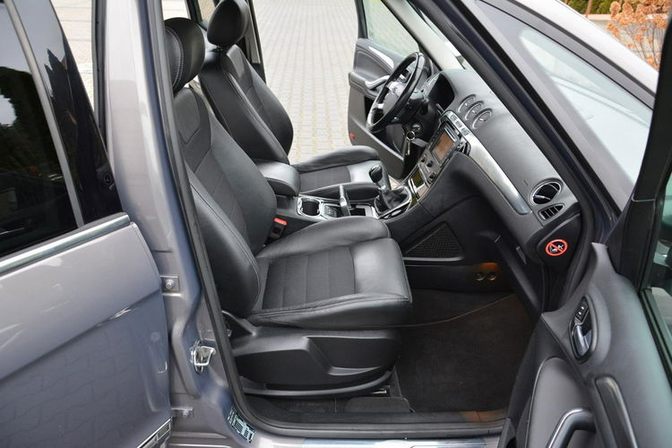 Ford Galaxy Drugie koła Titanium Bi-xenon Navi Kamera Skóry Aso do końca zdjęcie 18
