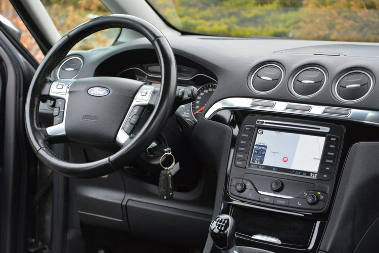Ford Galaxy Drugie koła Titanium Bi-xenon Navi Kamera Skóry Aso do końca zdjęcie 21