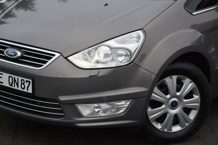 Ford Galaxy Drugie koła Titanium Bi-xenon Navi Kamera Skóry Aso do końca zdjęcie 5