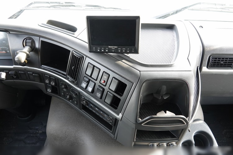 Volvo FMX 460 / 8x4 / WYWROTKA / HYDROBURTA / BORDMATIC / MEILLER KIPER / EURO 5 / EEV / SPROWADZONY  zdjęcie 42