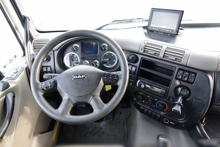 DAF CF 85.410 / 8X4 / WYWROTKA 2 STR / HYDROBURTA / MEILLER KIPPER / BORDMATIC / SPROWADZONY  zdjęcie 35