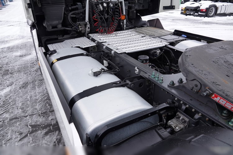Renault / T 520 / RETARDER / SALONKA / OPONY 100% / NAJWYŻSZA KABINA /SPROWADZONA / PO KONTRAKCIE SERWISOWYM  zdjęcie 14