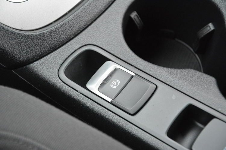 Q3 Automat S-Line Quattro Ledy bi-Xenon Navi Alu18" z Niemiec ASO Audi zdjęcie 32