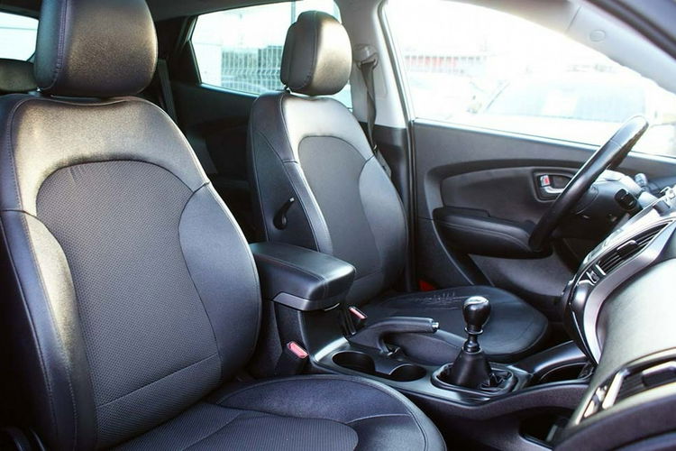 Hyundai ix35 zdjęcie 12