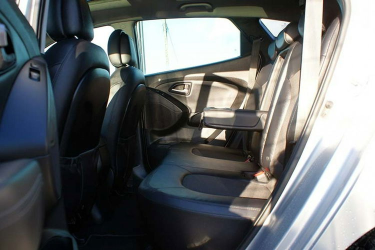 Hyundai ix35 zdjęcie 15