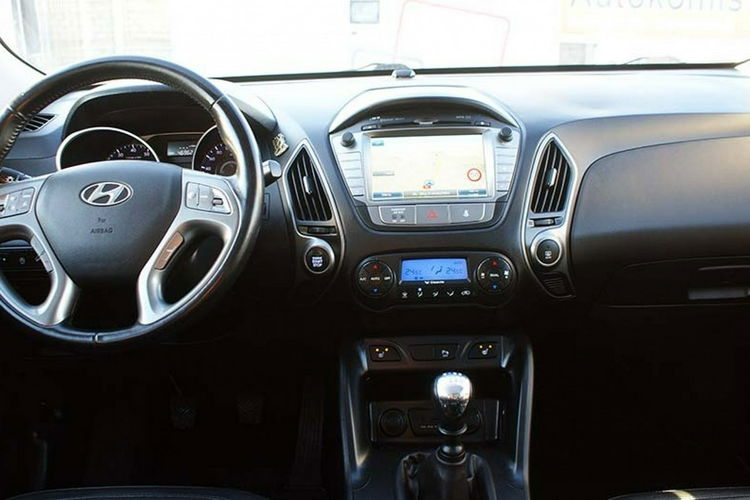 Hyundai ix35 zdjęcie 18