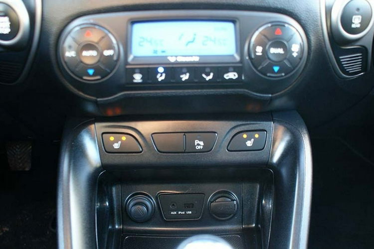 Hyundai ix35 zdjęcie 23