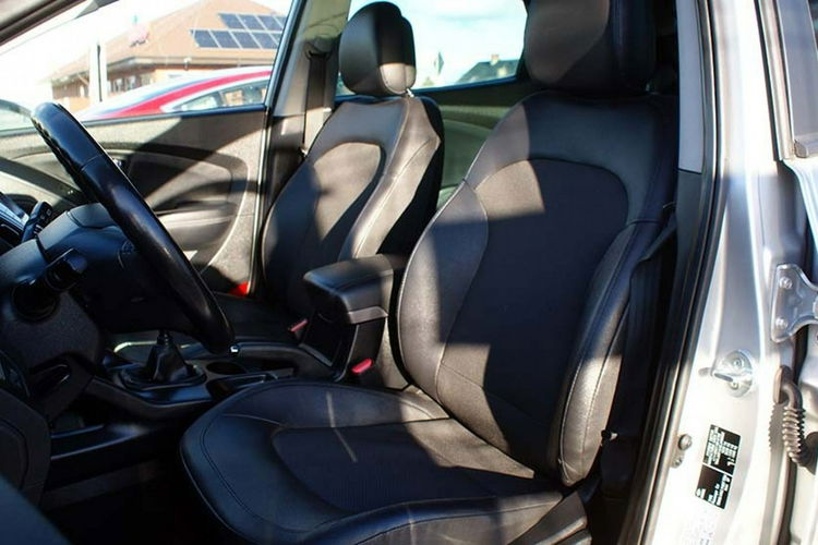 Hyundai ix35 zdjęcie 9