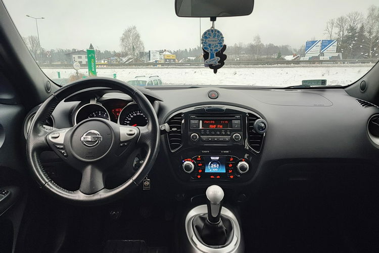 Nissan Juke Niski przebieg + zwykły silnik 1600 zdjęcie 14