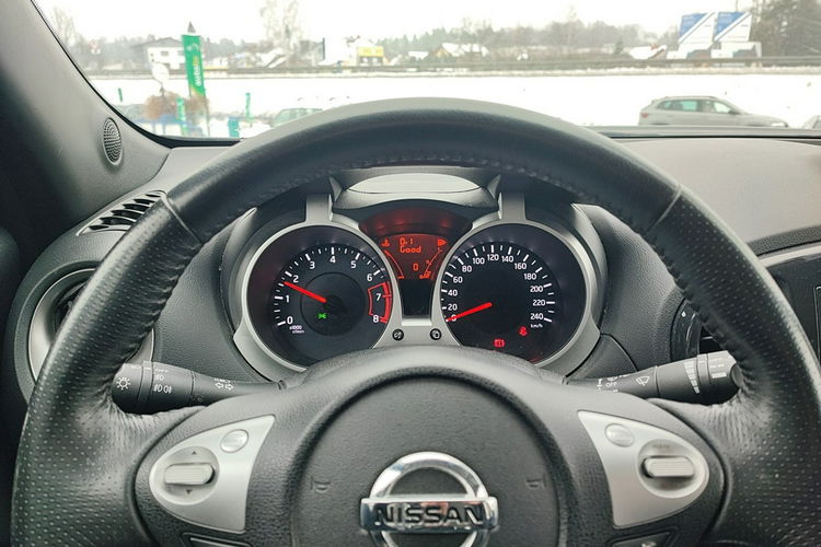 Nissan Juke Niski przebieg + zwykły silnik 1600 zdjęcie 9