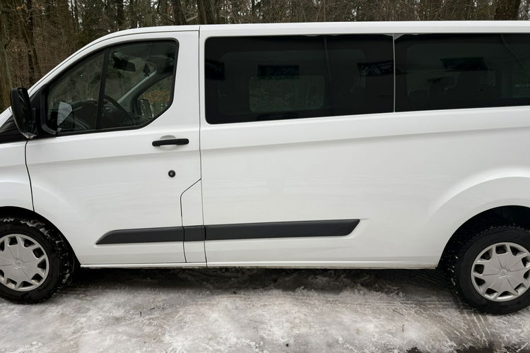 Ford Transit Custom 2.O TDCI 130 KM 1 WŁAŚCICIEL W PL 9 OSOBOWY KAMERA COFANIA BEZ WKŁADU zdjęcie 7