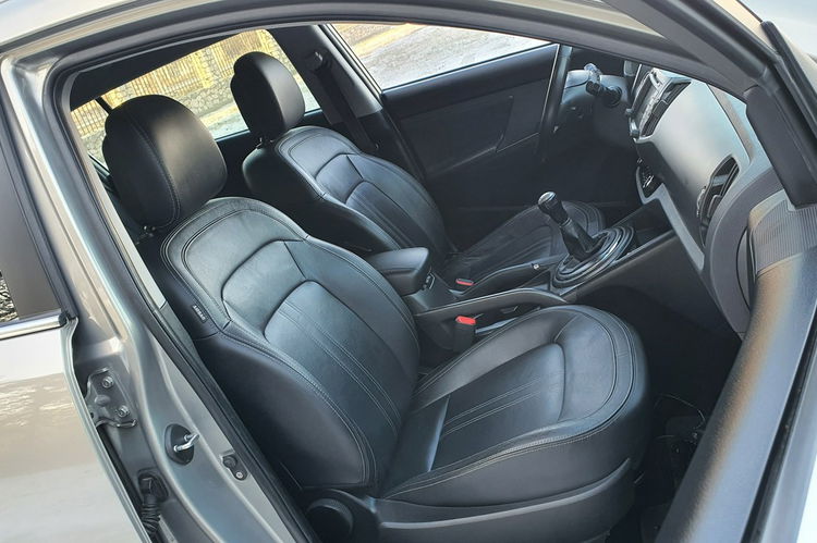 Kia Sportage 2.0 163KM # XL # Full Opcja # Udokumentowany Przebieg # GWARANCJA zdjęcie 7