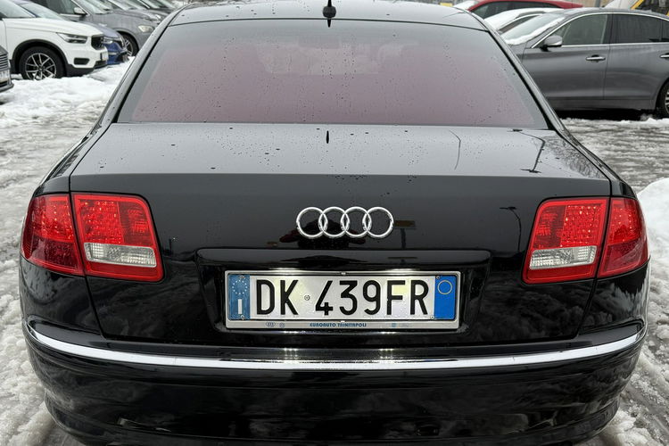 Audi A8 4.2 TDI 326 KM Stan BDB Oryginał Gwarancja zdjęcie 12
