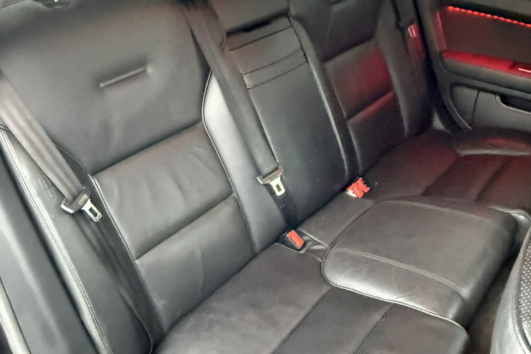 Audi A8 4.2 TDI 326 KM Stan BDB Oryginał Gwarancja zdjęcie 13