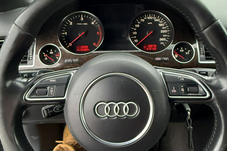 Audi A8 4.2 TDI 326 KM Stan BDB Oryginał Gwarancja zdjęcie 19