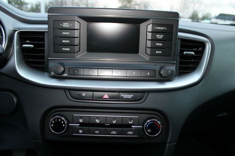 Kia Cee'd CRDI F-vat Salon Polska Gwarancja zdjęcie 17