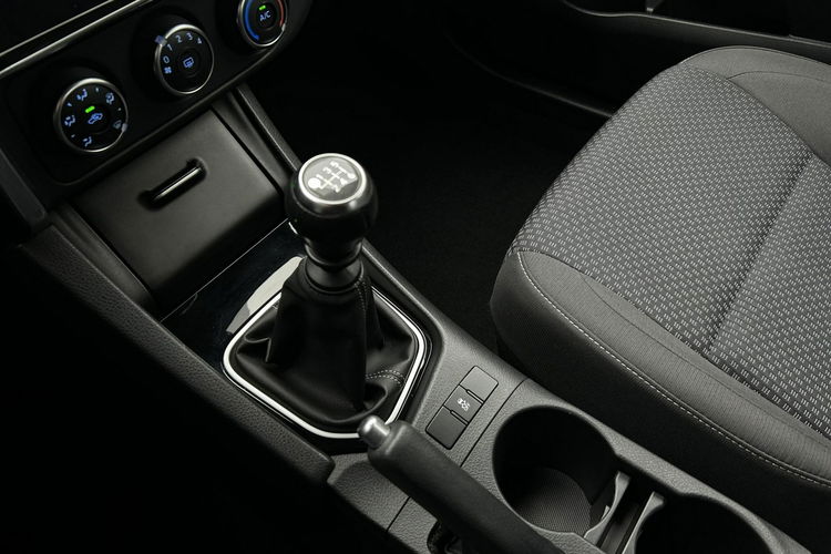 Toyota Corolla 1.6 VVTi 132KM CLASSIC PLUS, salon Polska, gwarancja zdjęcie 17