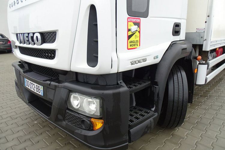Iveco EUROCARGO 120 E19 Kontener Sprowadzony EURO 6 Książka Serwisowa , Klima , 3 Miejscowa Kabina , Poduszki , Winda zdjęcie 21