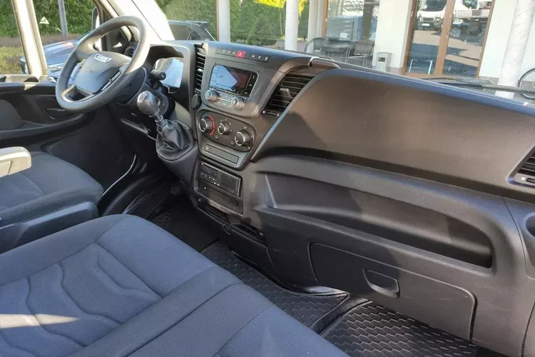 Iveco Daily 72C18 Chłodnia Agregat Carrier Vieno 350 8-Palet + Winda zdjęcie 37