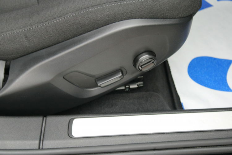 Volvo V60 pełna oferta Eurosamochody.pl zdjęcie 16