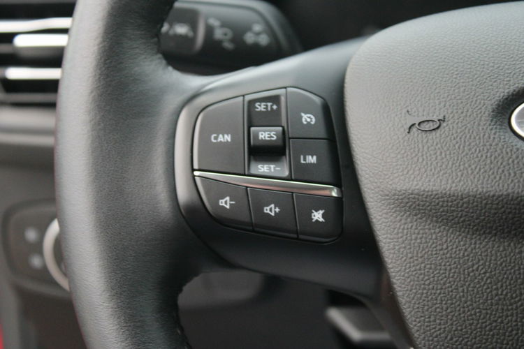 Ford Focus Titanium FullLed Gwarancja F-vat 120HP zdjęcie 18