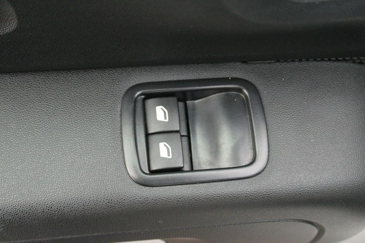 Citroen C3 PureTech S&S Feel zdjęcie 15