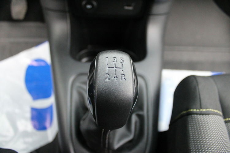 Citroen C3 PureTech S&S Feel zdjęcie 24