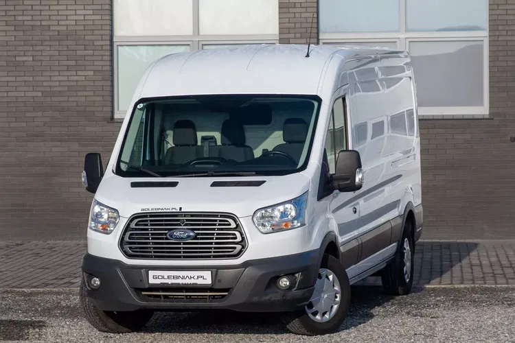 Ford Transit L3H2 170KM Blaszak TREND 3500kg zdjęcie 2