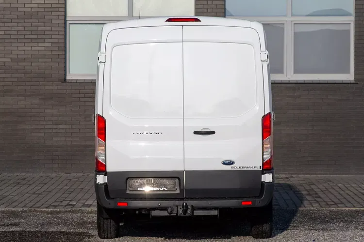 Ford Transit L3H2 170KM Blaszak TREND 3500kg zdjęcie 7