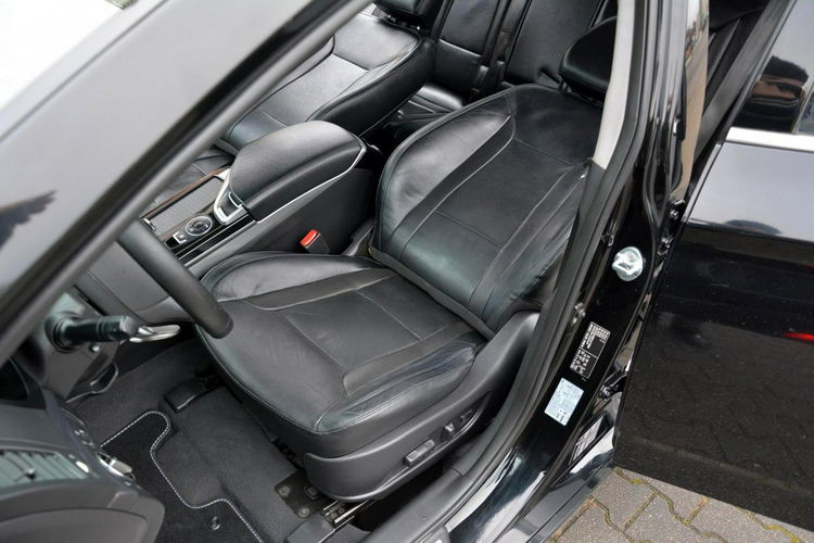 Hyundai i40 2.0(177KM) Premium Skóry Ledy Duza Navi Keyless go Kamera ASO Hyunda zdjęcie 20