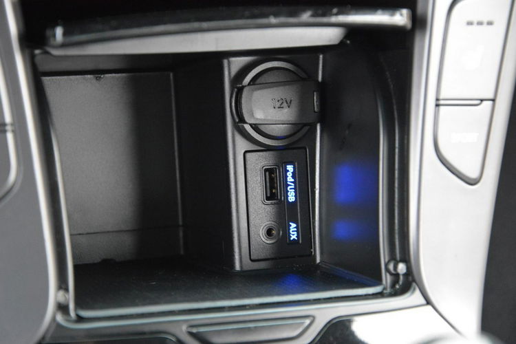 Hyundai i40 2.0(177KM) Premium Skóry Ledy Duza Navi Keyless go Kamera ASO Hyunda zdjęcie 33