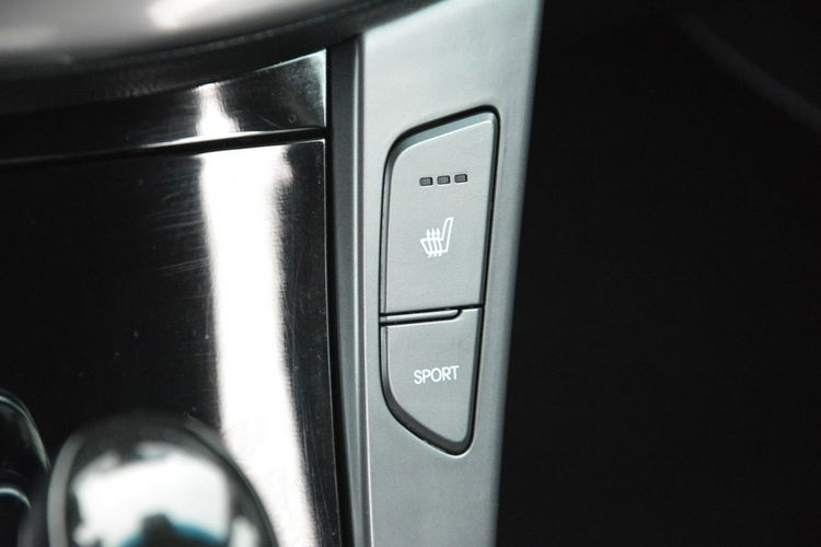 Hyundai i40 2.0(177KM) Premium Skóry Ledy Duza Navi Keyless go Kamera ASO Hyunda zdjęcie 34