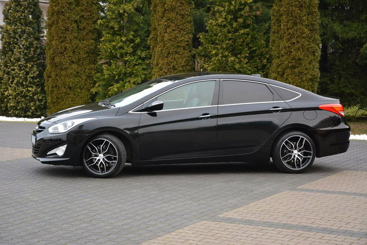 Hyundai i40 2.0(177KM) Premium Skóry Ledy Duza Navi Keyless go Kamera ASO Hyunda zdjęcie 4