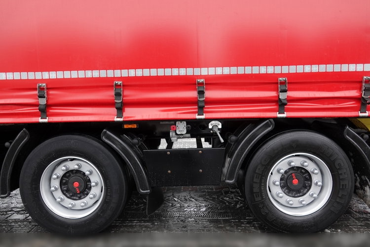 DAF XF 480 / ZESTAW TANDEM / 120 M3 / PRZEJAZDOWY / PO ZŁOTYM KONTRAKCIE SERWISOWYM zdjęcie 42