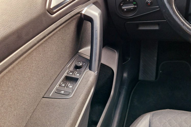 Volkswagen Tiguan Allspace ALLSPACE . NAVIGACJA. KAMERA COFANIA. 4X4. DSG zdjęcie 17