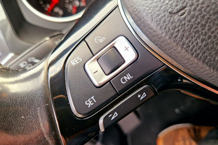 Volkswagen Tiguan Allspace ALLSPACE . NAVIGACJA. KAMERA COFANIA. 4X4. DSG zdjęcie 20