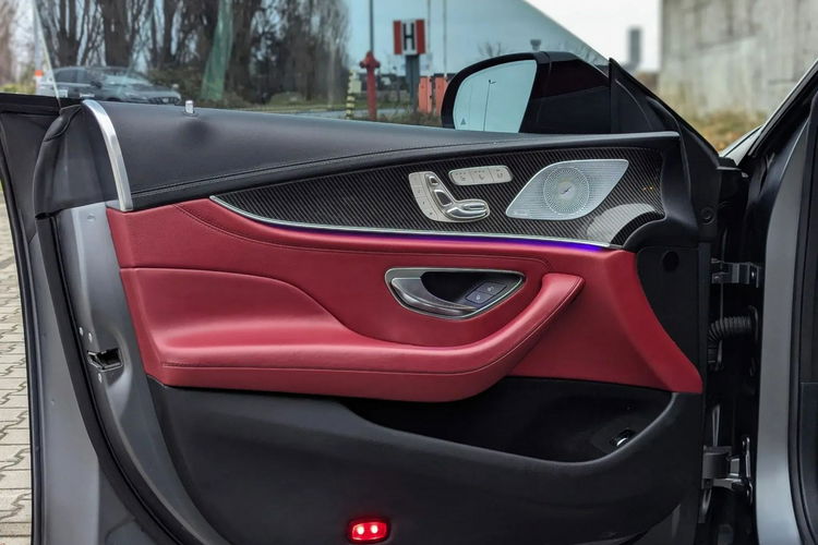 CLS 53 AMG MERCEDES-BENZ CLS AMG 53 4MATIC+ AMG SPEEDSHIFT TCT 9G LIMITED EDITION zdjęcie 28