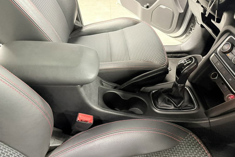 Toyota RAV-4 1.6 126KM +LPG LUXURY+NAVI Soczewka LED Szyberdach KamerAlu17 NIEMIEC zdjęcie 22