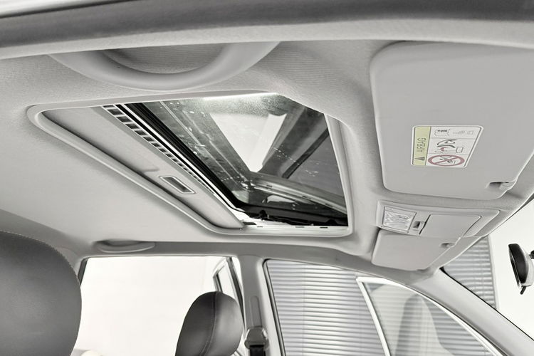 Toyota RAV-4 1.6 126KM +LPG LUXURY+NAVI Soczewka LED Szyberdach KamerAlu17 NIEMIEC zdjęcie 30