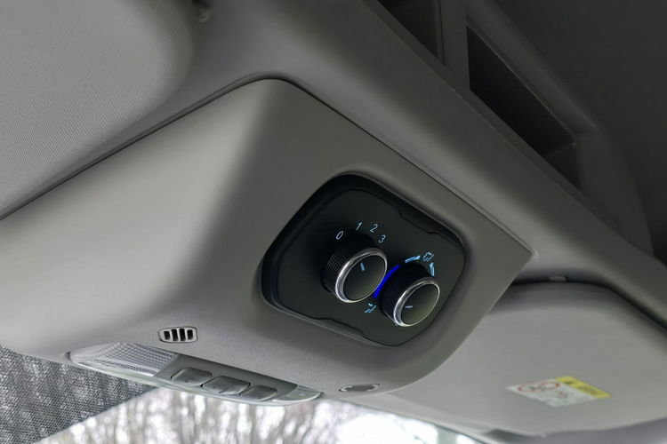 Ford Transit L3H3 / 2.0 TDCi / 9-osobowy / I-właściciel / dla Niepełnosprawnych zdjęcie 21