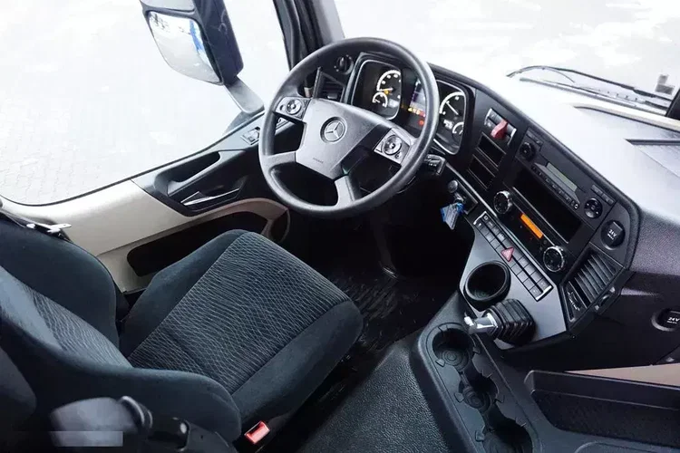 Mercedes ACTROS / 2543 / ACC / E 6 / PEŁNY ADR / PLATFORMA / ZAWIESIE POD WÓZEK zdjęcie 13